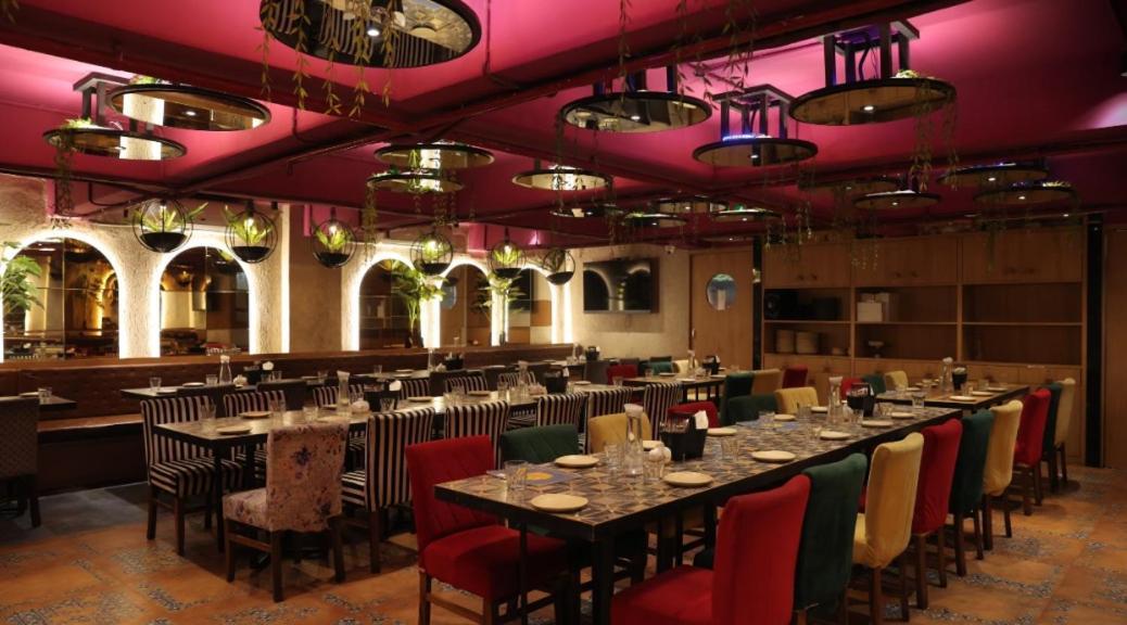 Hotel Aura - Near Malad Link Road Ґорай Екстер'єр фото